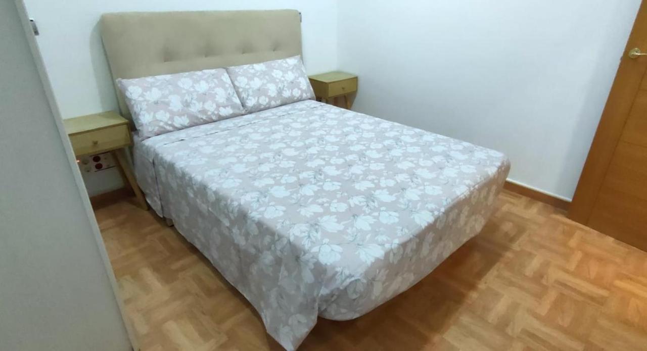 Malaga Oloroso Apartment Luaran gambar