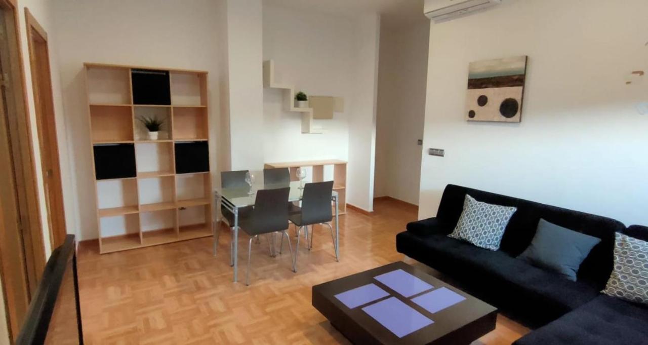 Malaga Oloroso Apartment Luaran gambar