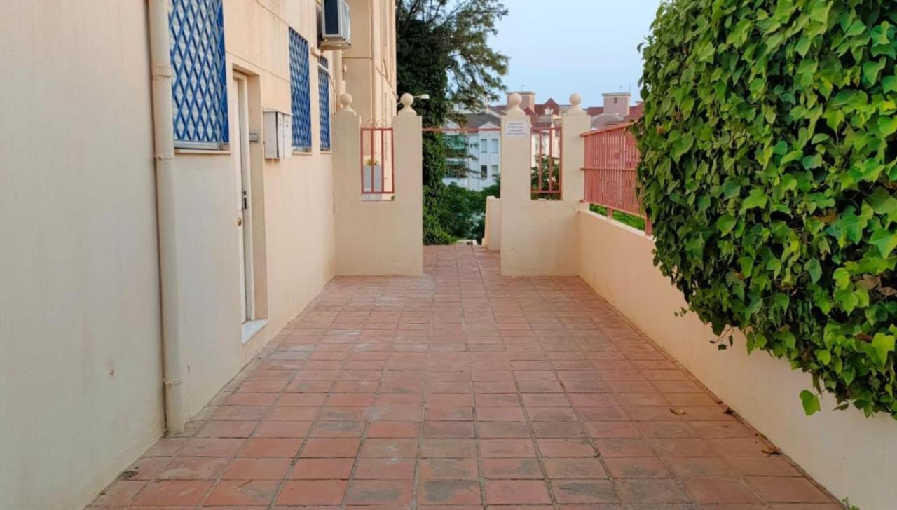 Malaga Oloroso Apartment Luaran gambar